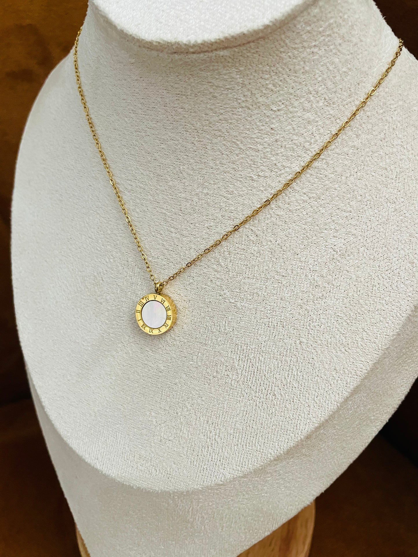 Collier Anna