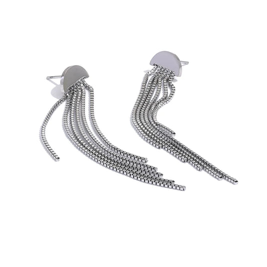 Boucles d’oreilles longues dorées avec pampilles