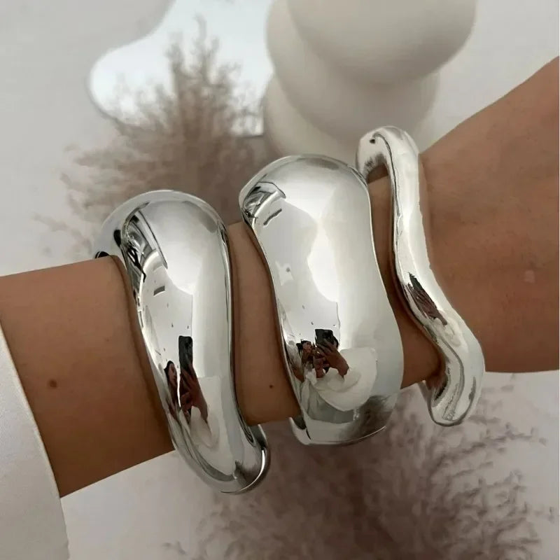 Breites Armreif-Armband – Gold- oder Silbermetall-Finish