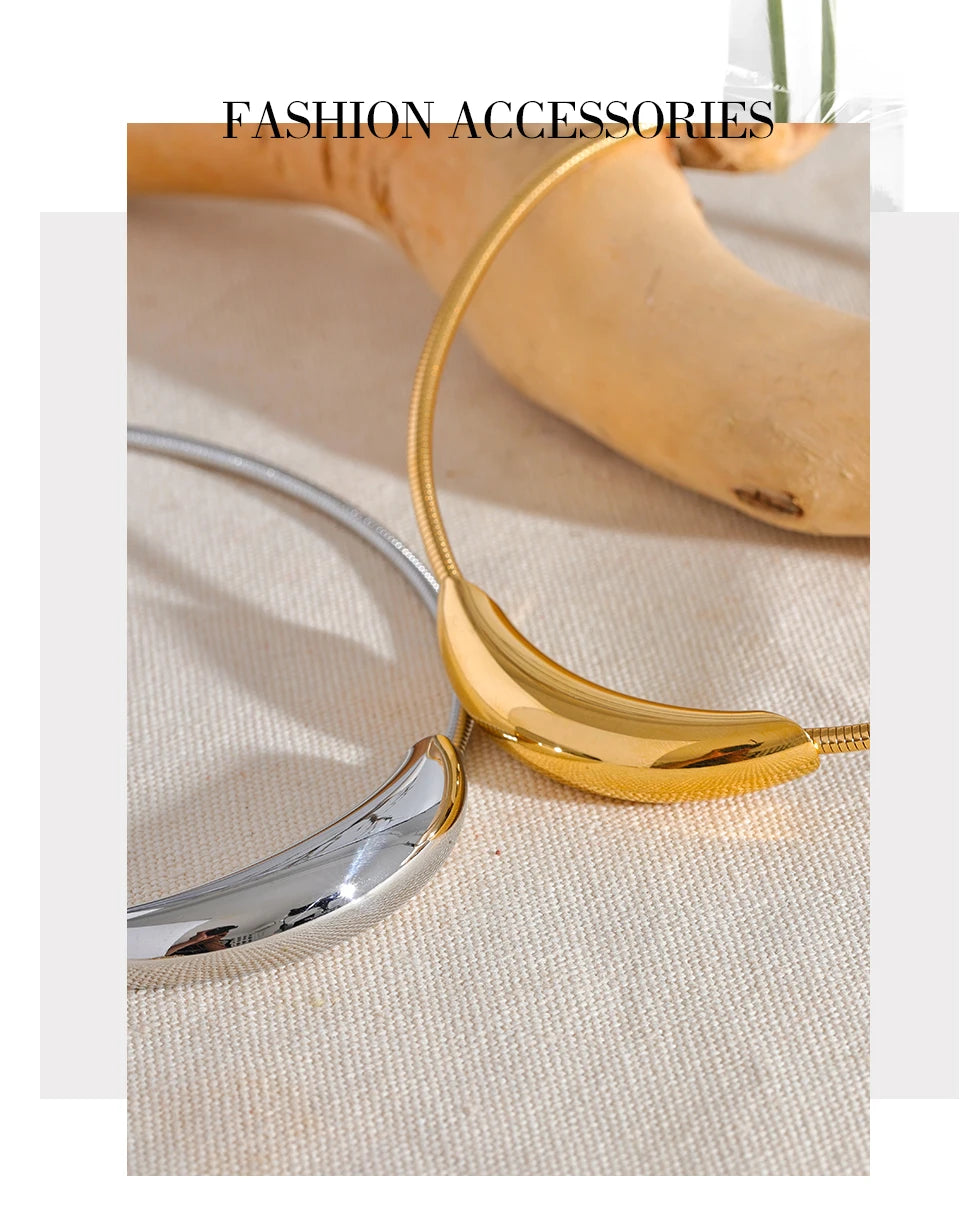 Collier Ras du Cou Tendance Plaqué Or 18K – Minimaliste et Stylé