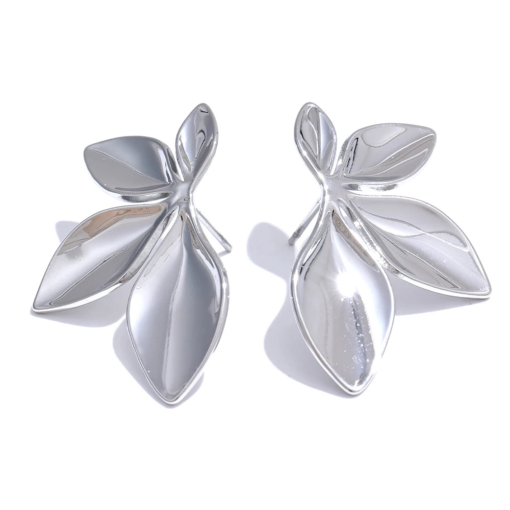 Boucles d’oreilles feuillage – Acier inoxydable doré, design sculpté