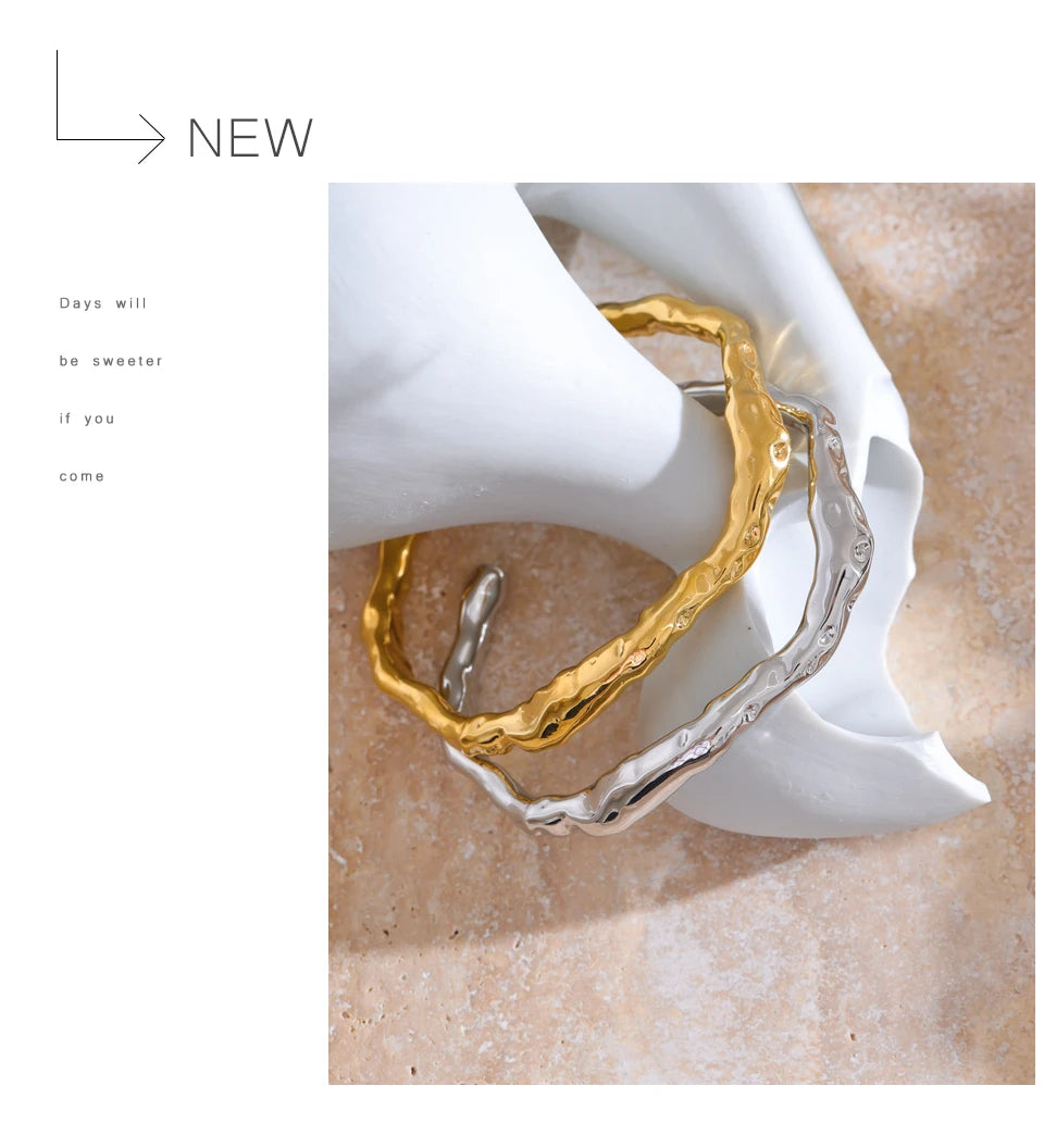 Gehämmertes Manschettenarmband – Rohes & modernes Design
