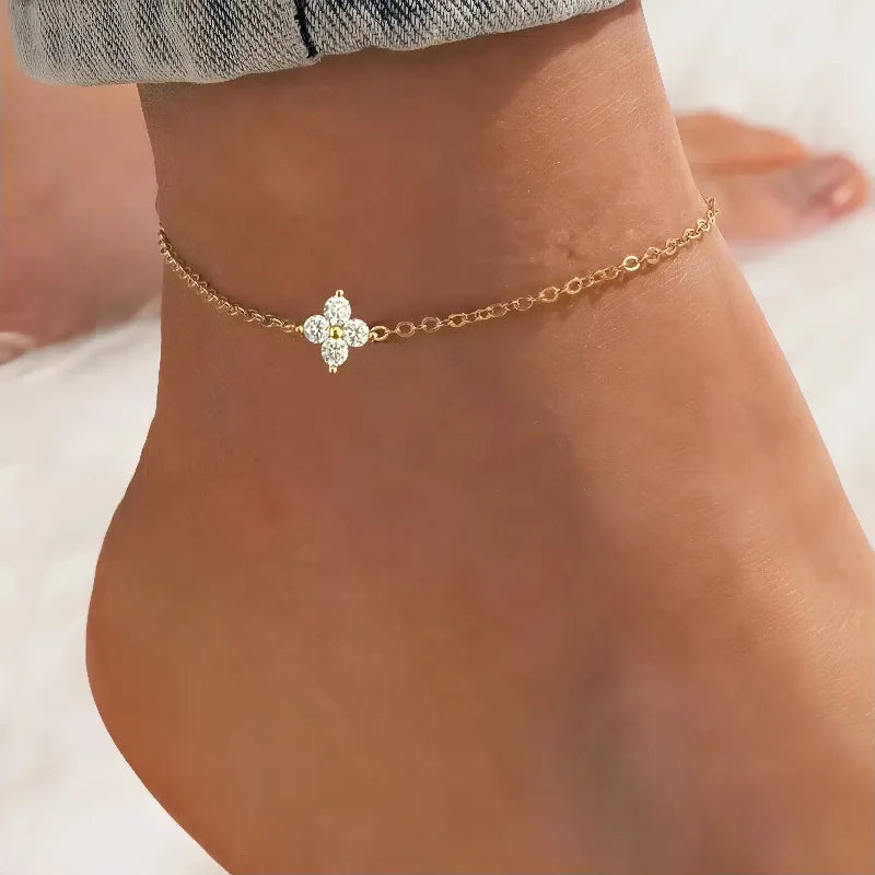 Collier ou Bracelet Pendentif Pétale en Argent 925 – Délicatesse & Éclat