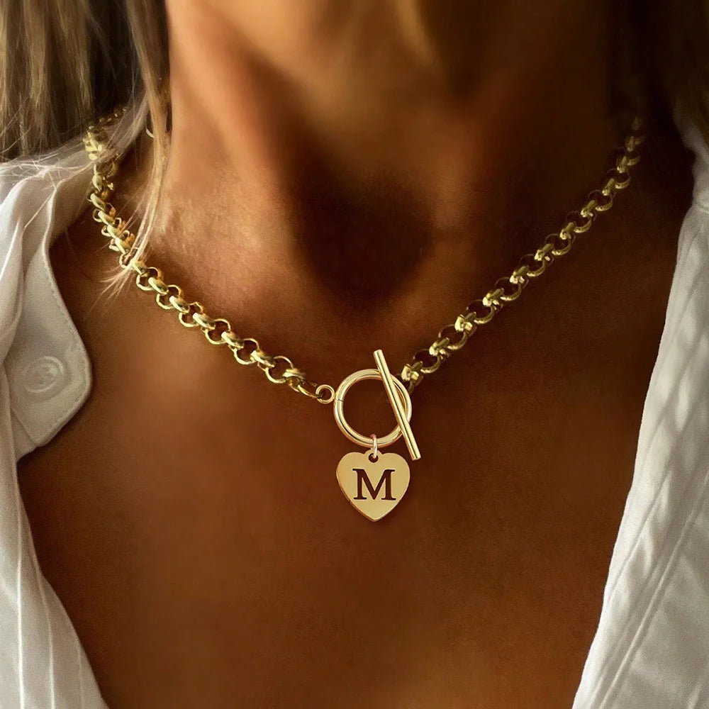 Anpassbare Edelstahl-Herzkette mit Initialen - Trendiger Gold- oder Silberschmuck