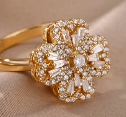 Glücksklee-Ring – drehbarer Zirkon, Anti-Stress-Edelstahl
