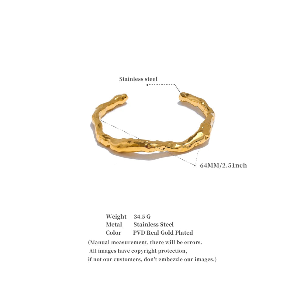 Gehämmertes Manschettenarmband – Rohes & modernes Design