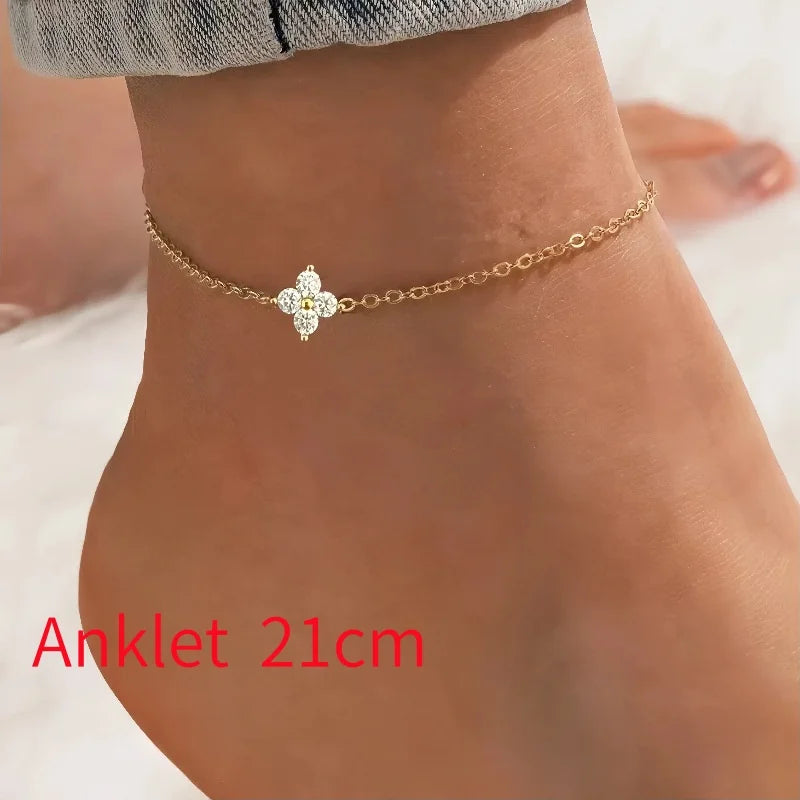 Collier ou Bracelet Pendentif Pétale en Argent 925 – Délicatesse & Éclat