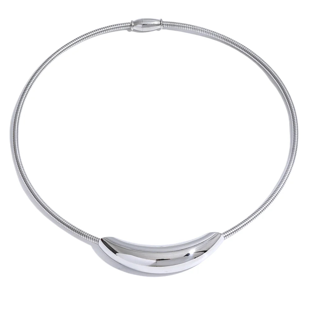 Collier Ras du Cou Tendance Plaqué Or 18K – Minimaliste et Stylé