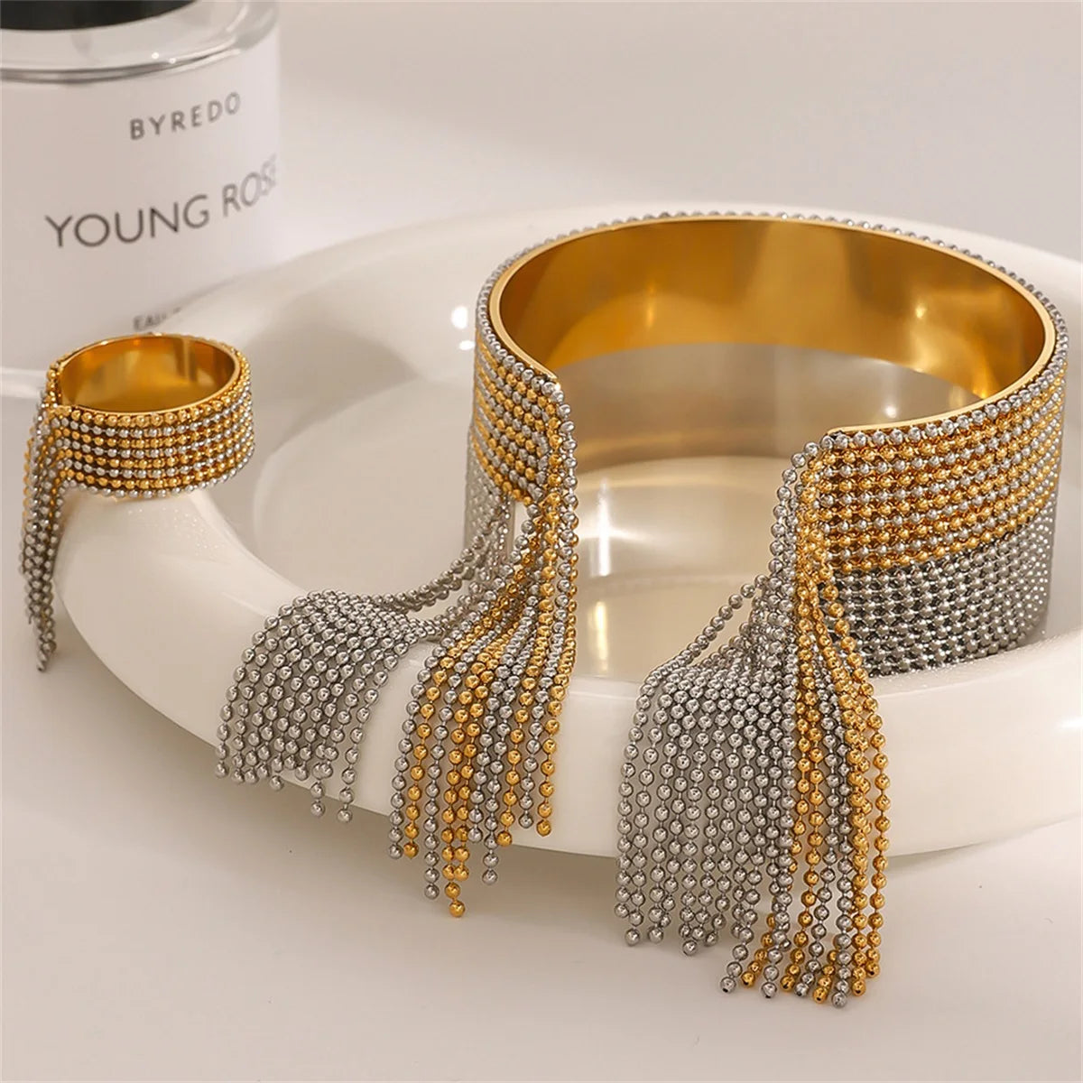 Quastenarmband und Ring – 18 Karat vergoldeter Edelstahl