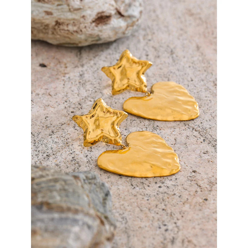 Boucles martelées – cœur & étoile dorés
