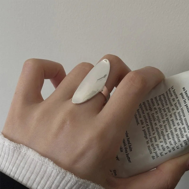 Ovaler Ring aus 925er Silber – minimalistisches & Retro-Design, größenverstellbar