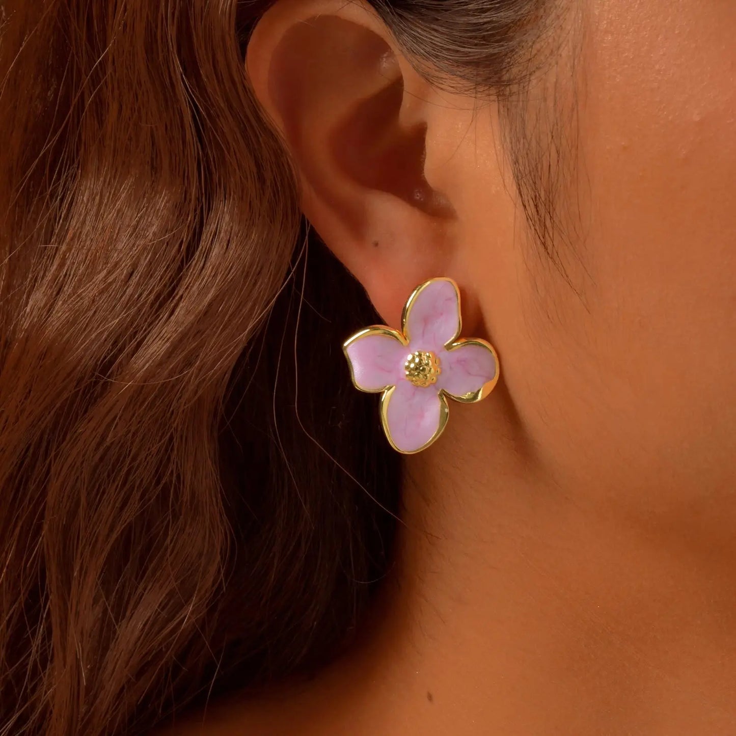 Boucles d’oreilles fleurs pastel – clous roses