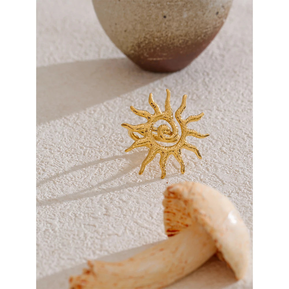 Goldener Sonnenring – 18 Karat Edelstahl, verstellbar