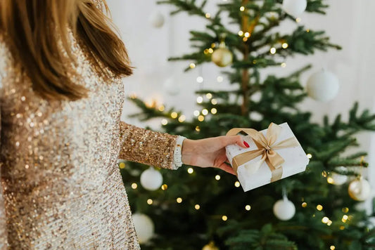 🎁 10 bijoux tendance Noël 2025 – Offrez l’élégance et l’éclat durable signés Little Bijoux