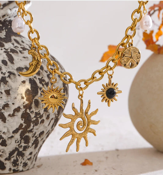 Collier pendentif étoile de mer / lune / soleil – acier inoxydable doré