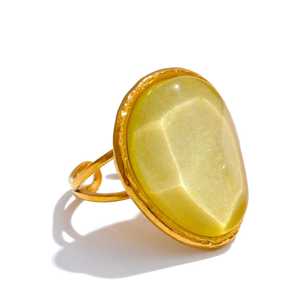 Bague résine colorée – doré ajustable