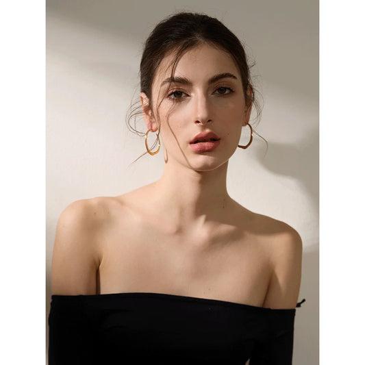 Boucles d'Oreilles Minimalistes en Acier Inoxydable – Design Géométrique