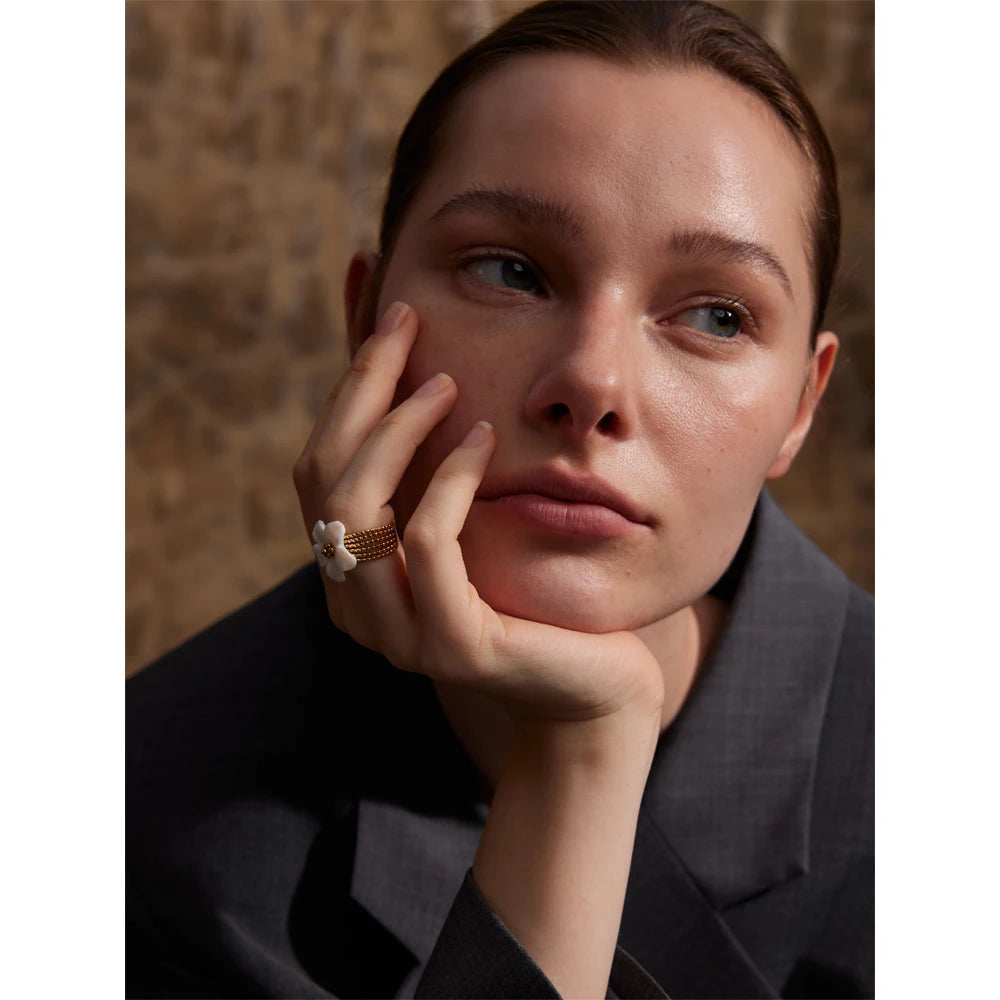 Bague fleur en coquille – Acier inoxydable doré, ouverte & étanche