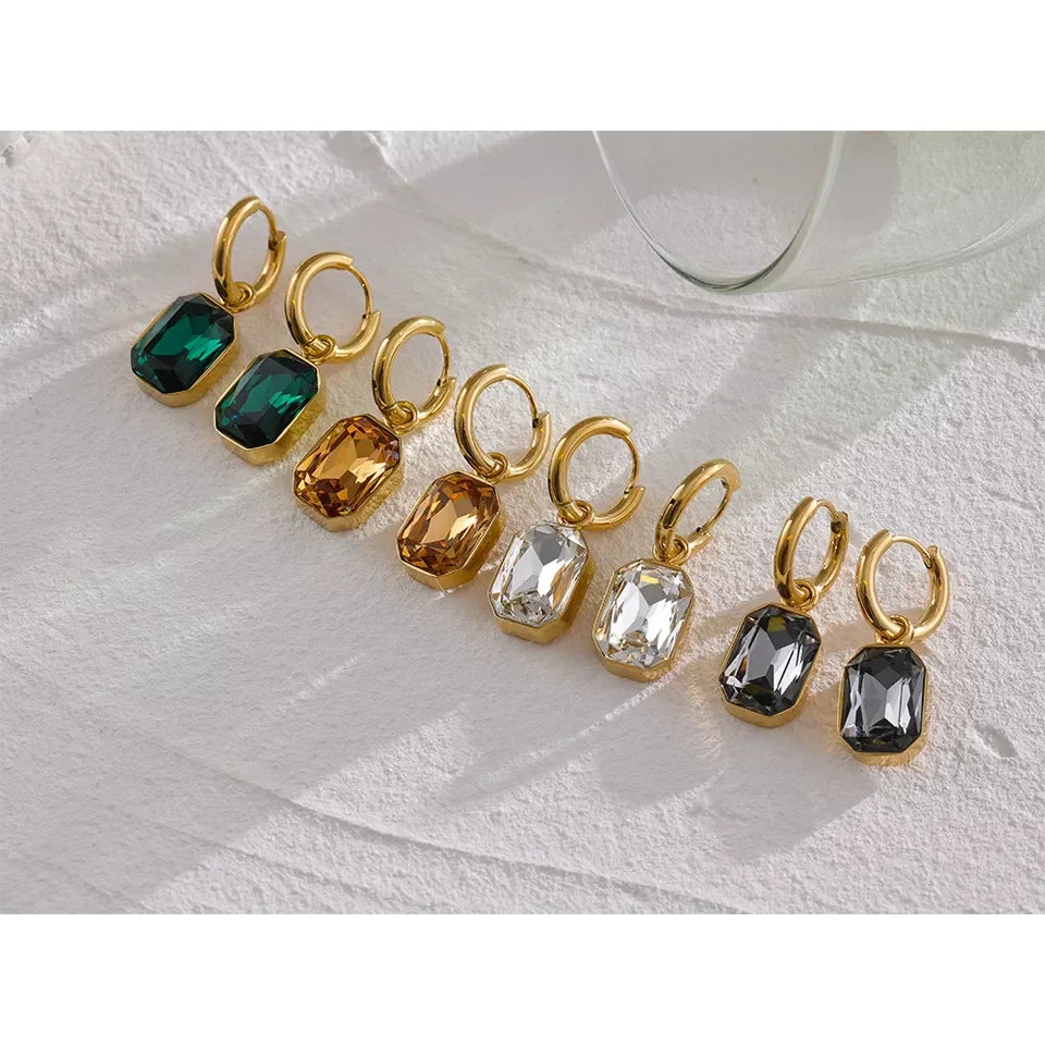 Tropfenohrringe mit Zirkonia – 18 Karat Edelstahl