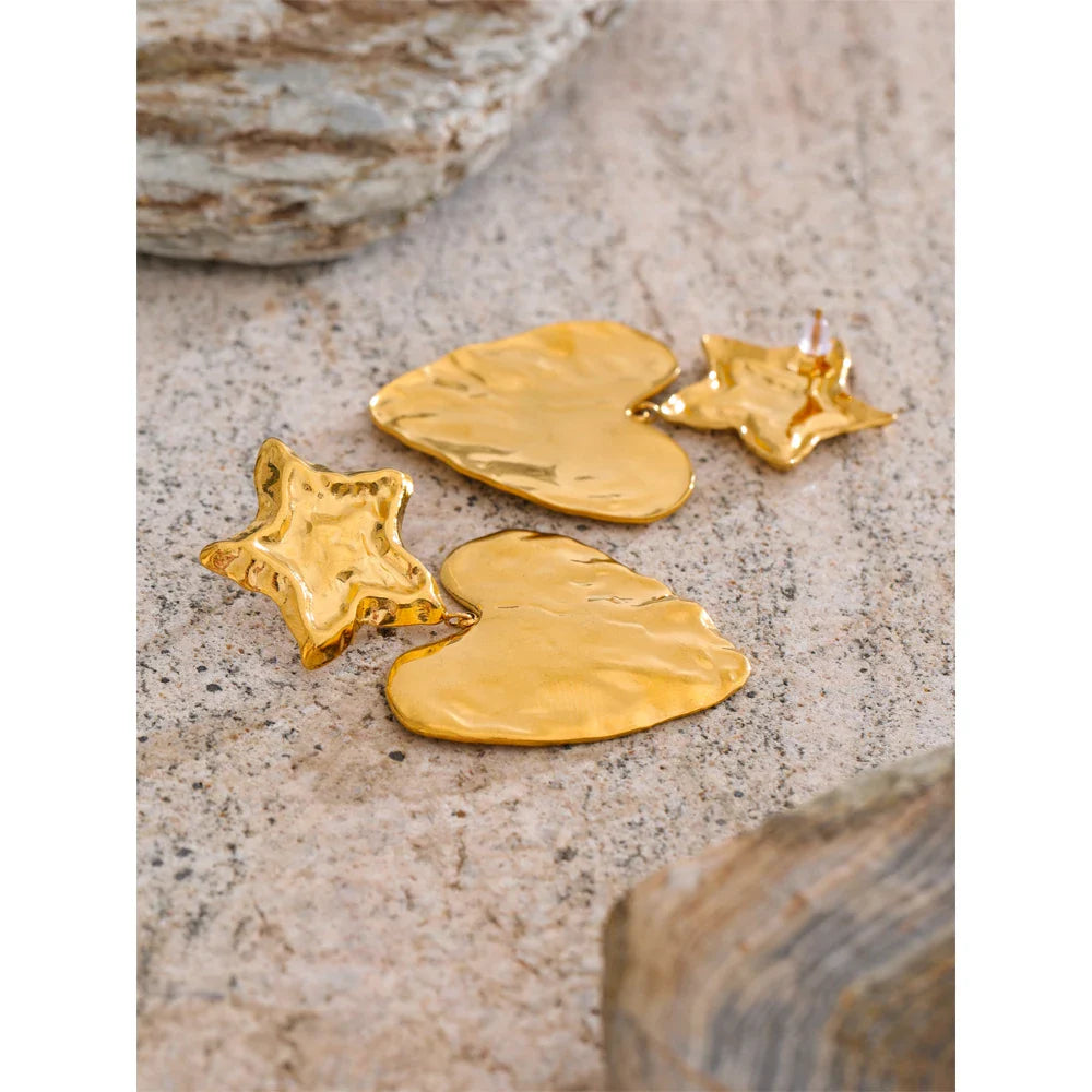 Boucles martelées – cœur & étoile dorés