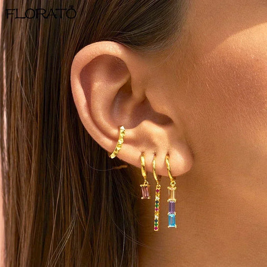 Boucles d’oreilles créoles en argent 925 plaqué or 18K – Zircon rose, style romantique et tendance