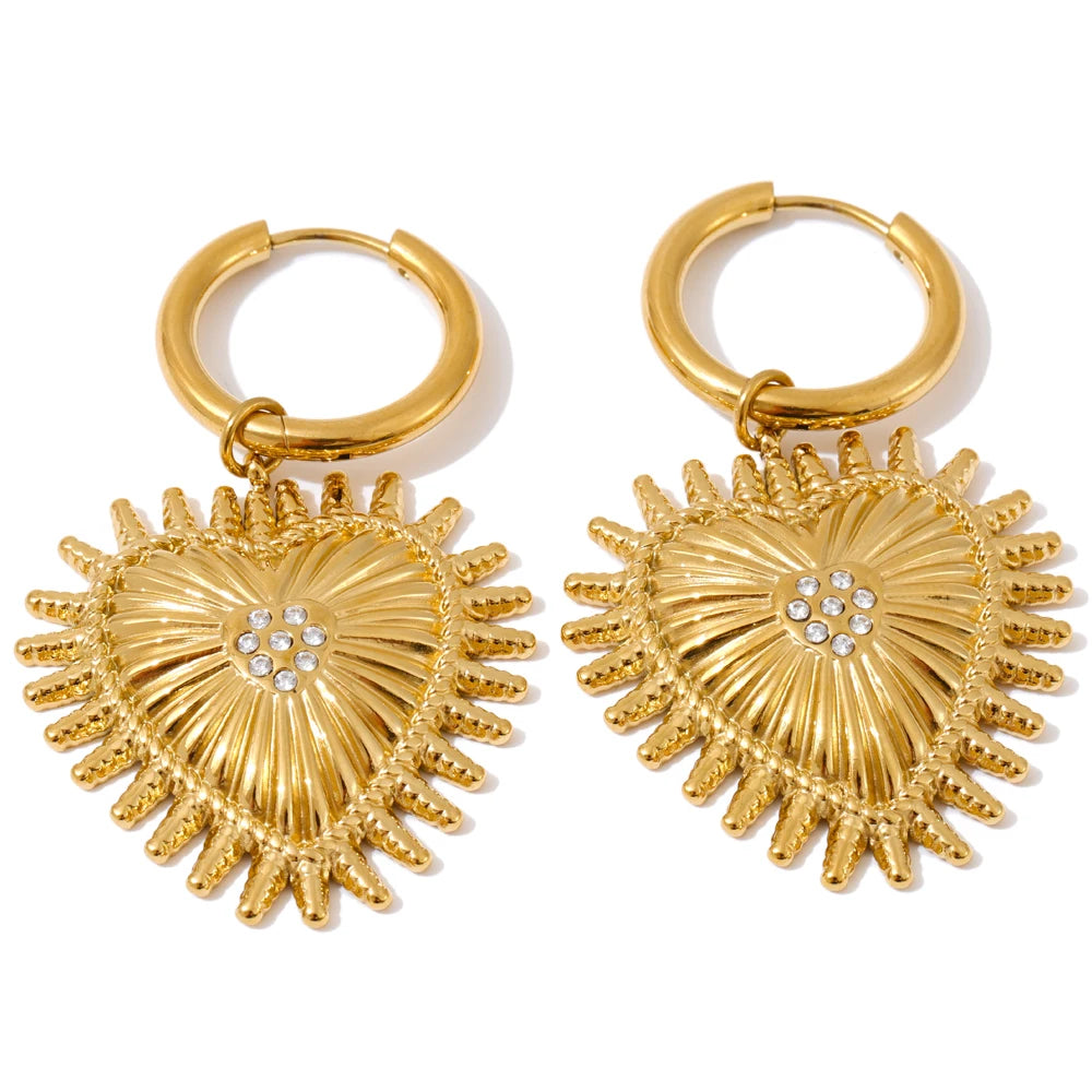 Boucles d’oreilles pendantes cœur & zirconium – élégantes et lumineuses