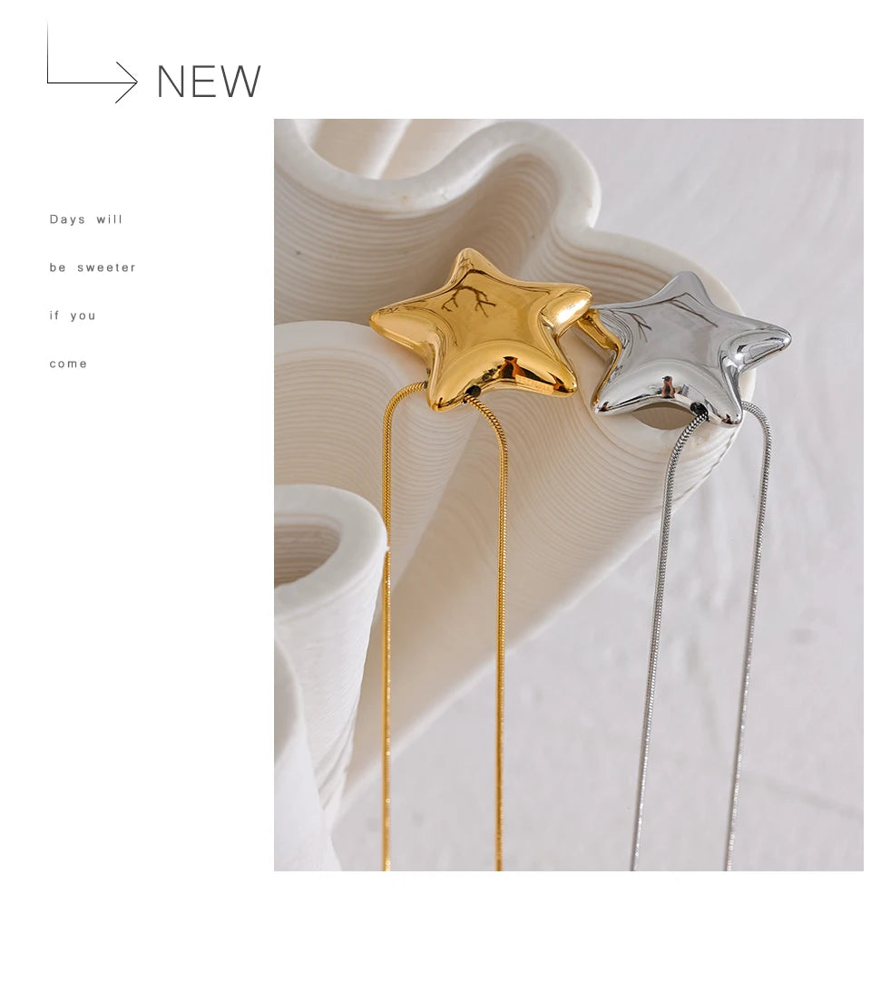 Collier Pendentif Étoile en Acier Inoxydable Plaqué Or 18K – Brillance Moderne et Charme Céleste