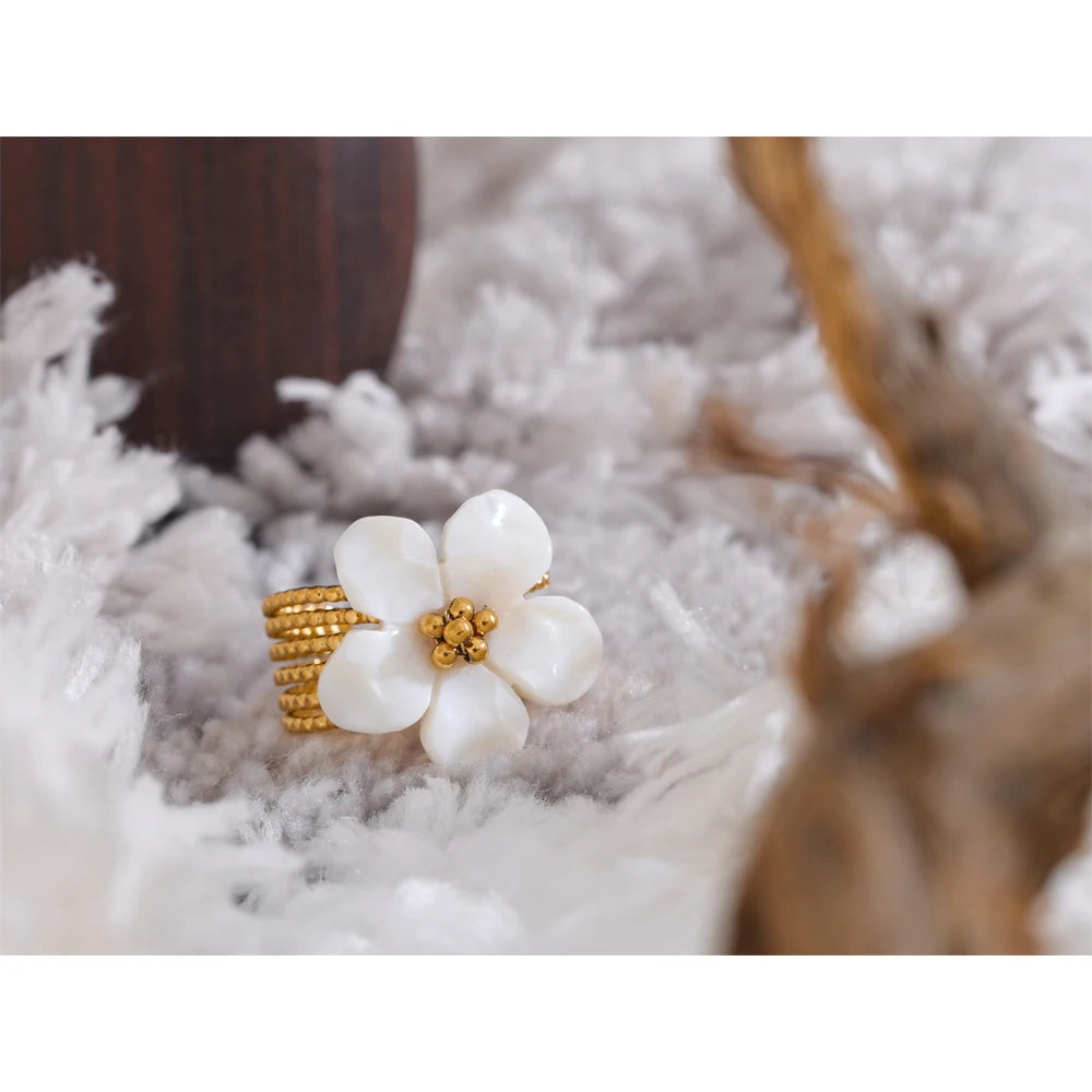 Bague fleur en coquille – Acier inoxydable doré, ouverte & étanche