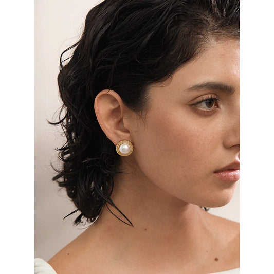 Boucles d’oreilles rondes perles – Élégance classique